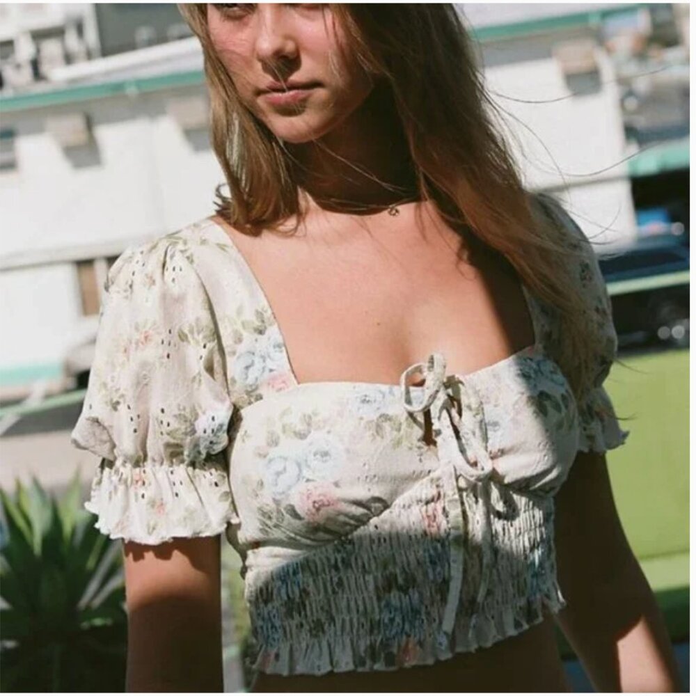 ⭐️ Eyelet Floral Cottage Smocked Hipster Hippie Art Shabby Peasant Boho Blouse